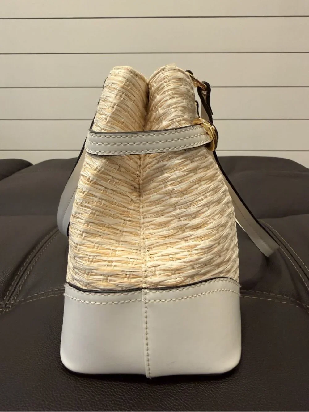 Etienne Aigner Woven Straw Shoulder Bag White Tan Gold Paisley 3690